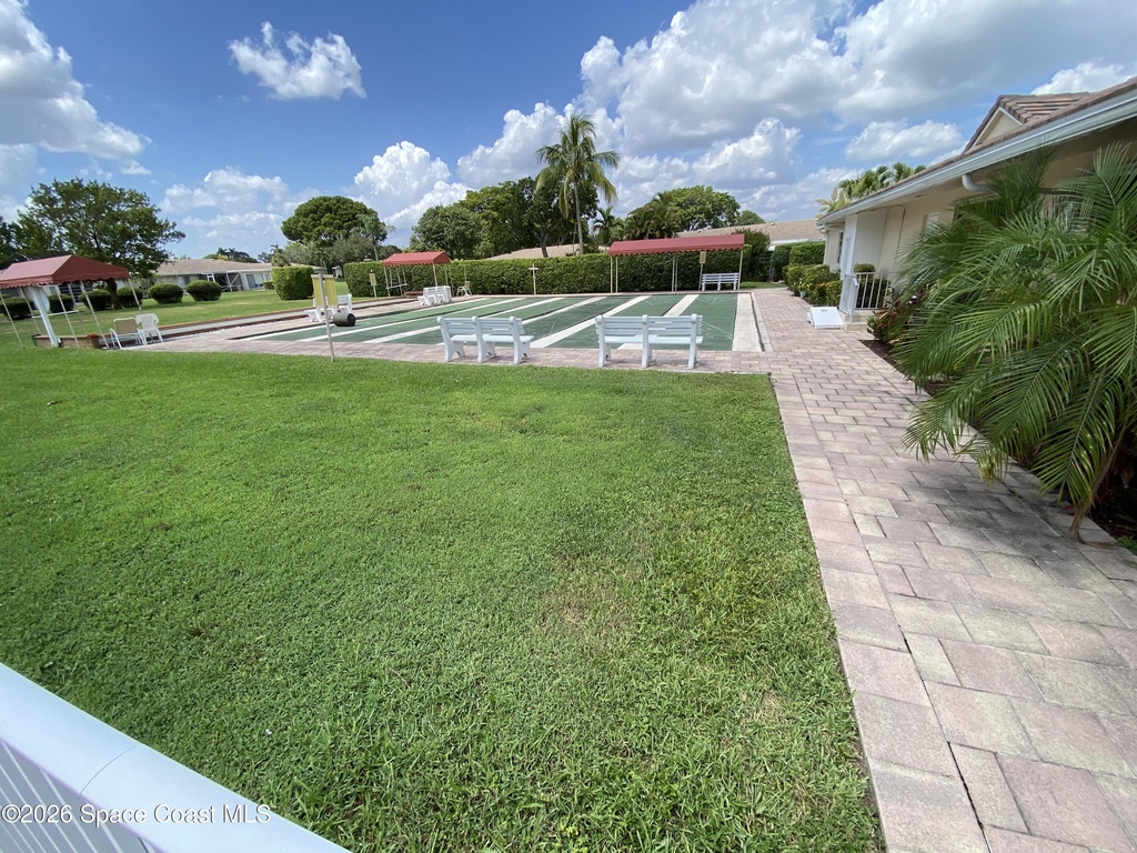 8777 Warwick Drive - Photo 29