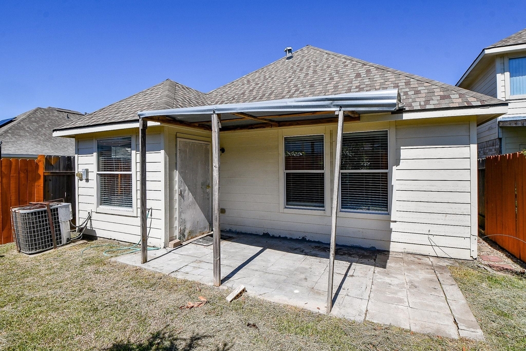 13979 Maximos Dr - Photo 30