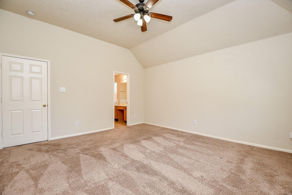 13979 Maximos Dr - Photo 16