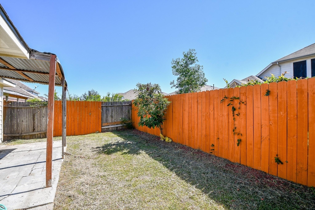 13979 Maximos Dr - Photo 31