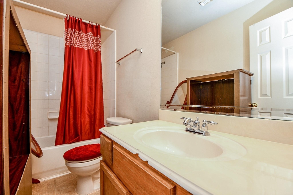 13979 Maximos Dr - Photo 26