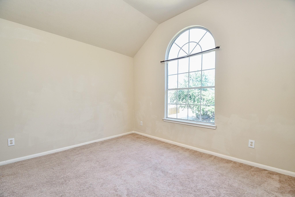 13979 Maximos Dr - Photo 22