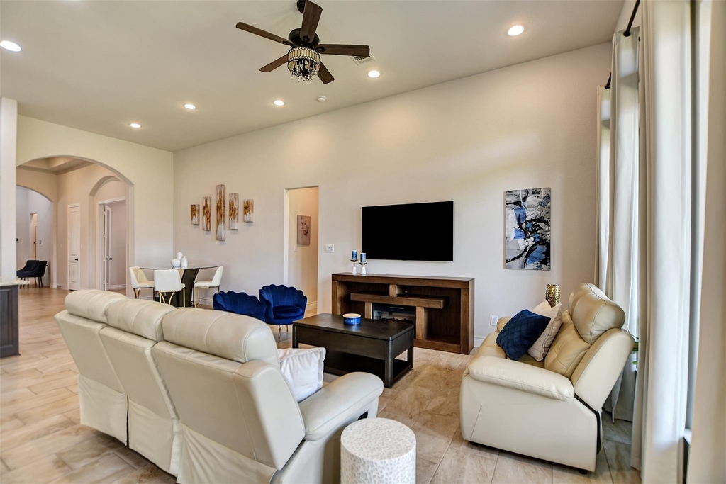 10710 Balivcar Court - Photo 12