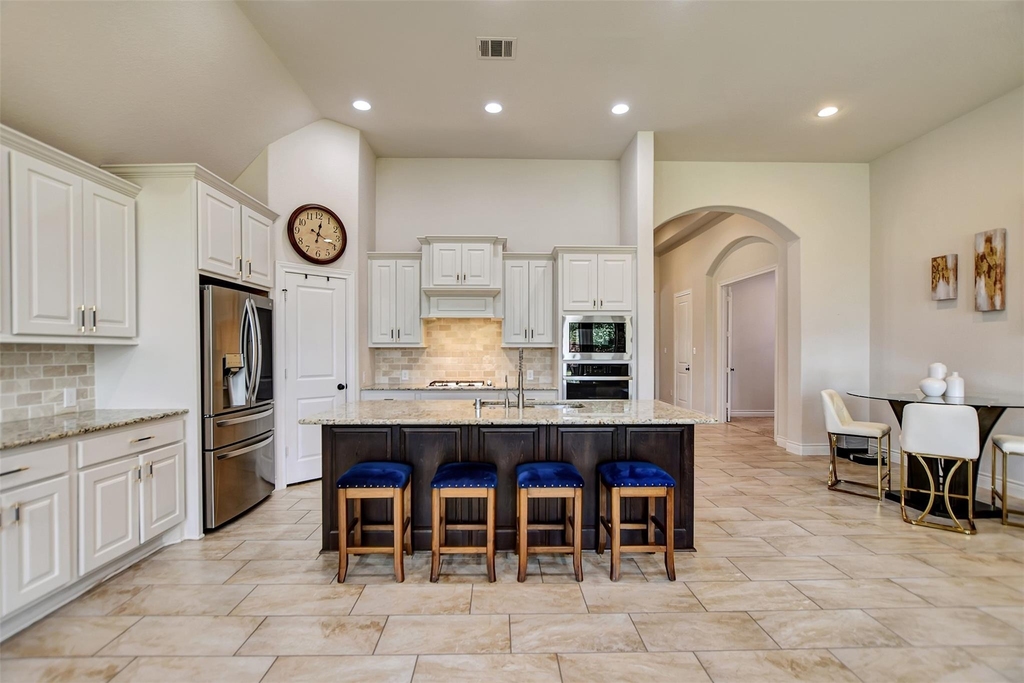 10710 Balivcar Court - Photo 15