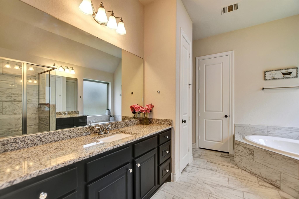 10710 Balivcar Court - Photo 26