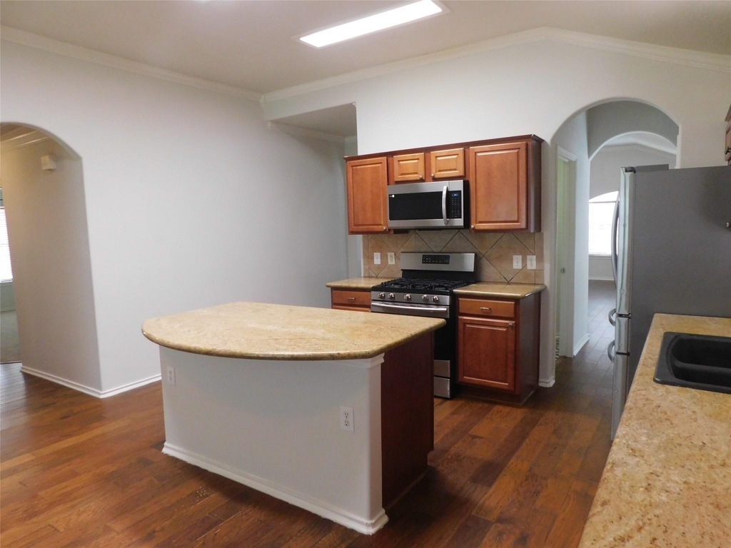 3334 Pebble Beach Lane - Photo 7