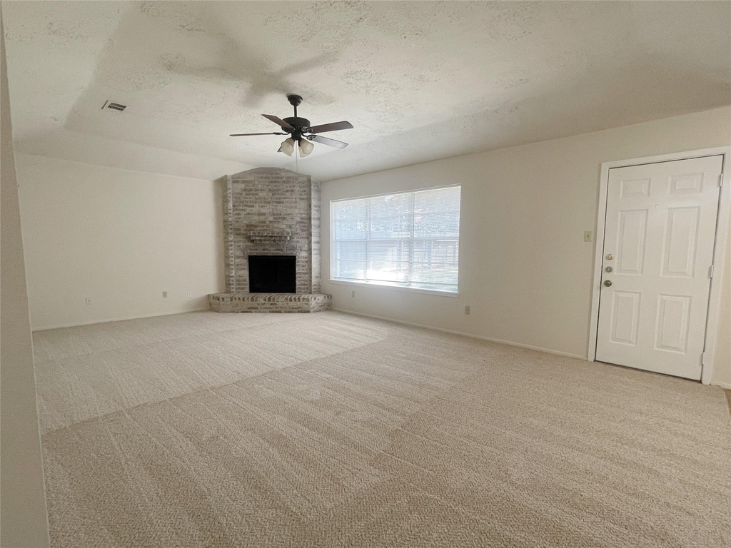 19010 Kemble Road - Photo 1