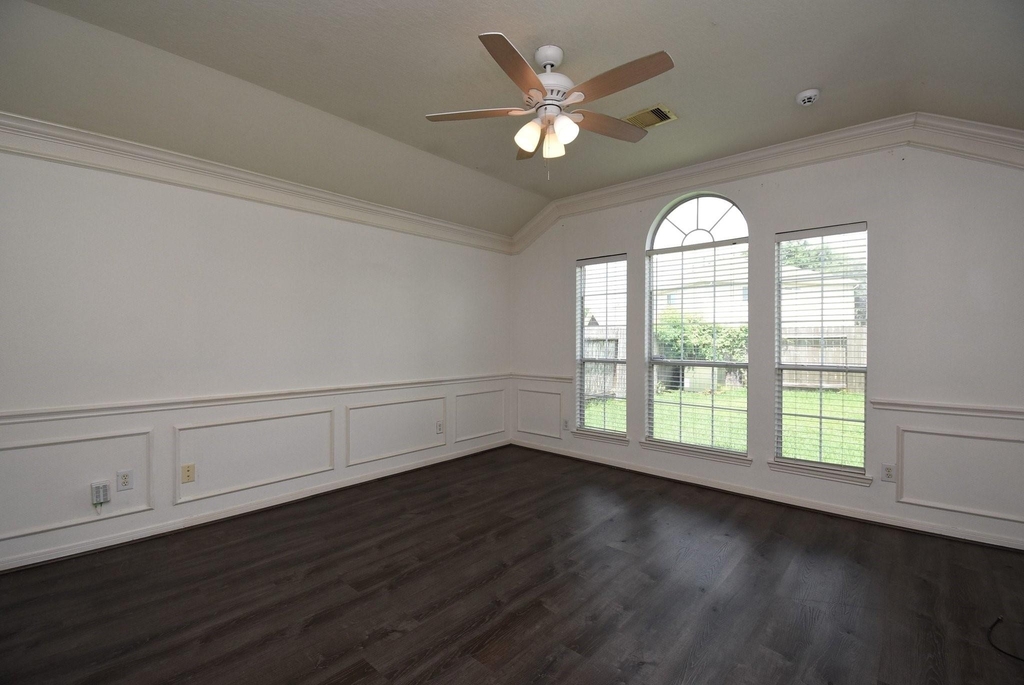 128 Long Canyon Lane - Photo 35