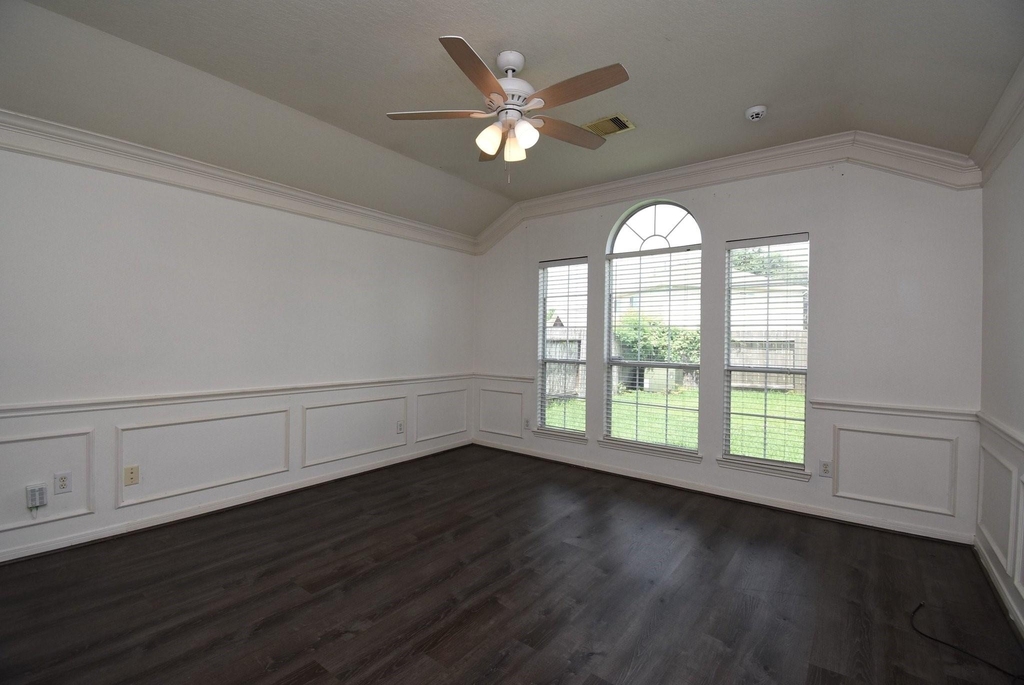 128 Long Canyon Lane - Photo 34