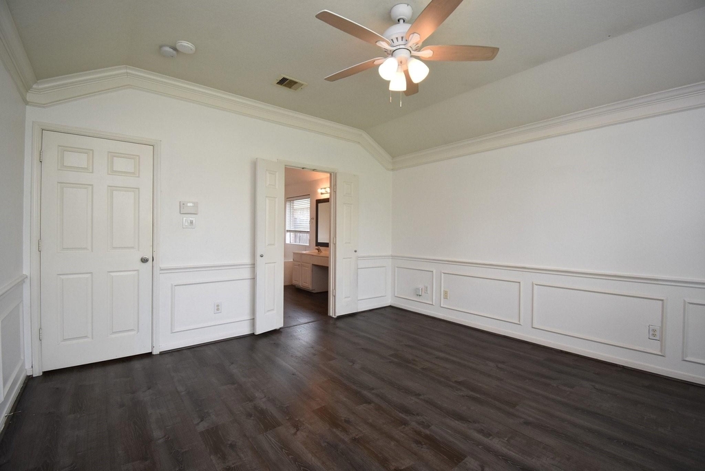 128 Long Canyon Lane - Photo 36