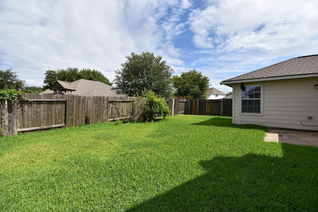 128 Long Canyon Lane - Photo 48