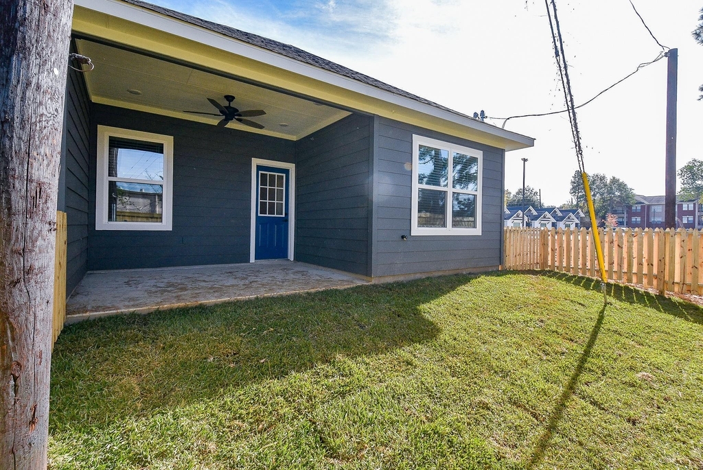 10317 Lake Road - Photo 21