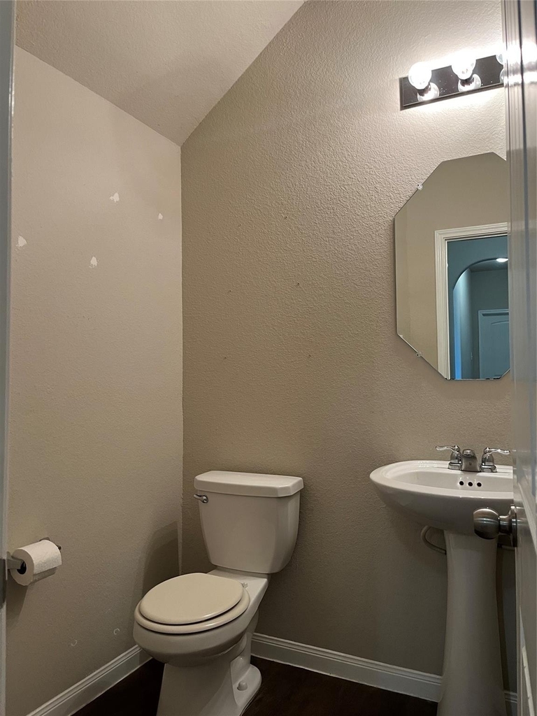 17275 Quiet Song Court - Photo 9