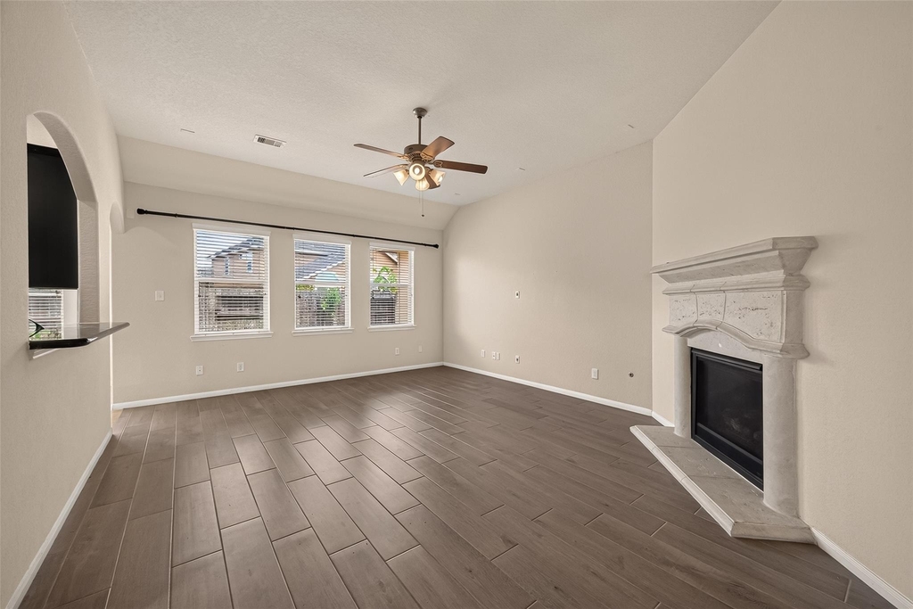 3327 Fairmont Hills Lane - Photo 5