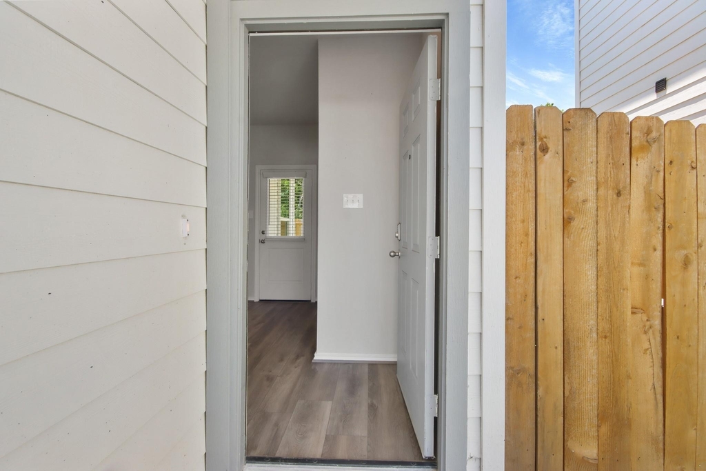 1415 Acorn Meadow Street - Photo 1
