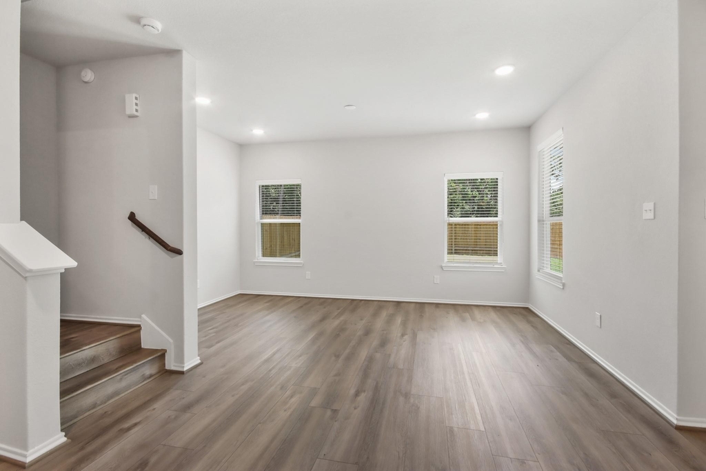 1415 Acorn Meadow Street - Photo 6