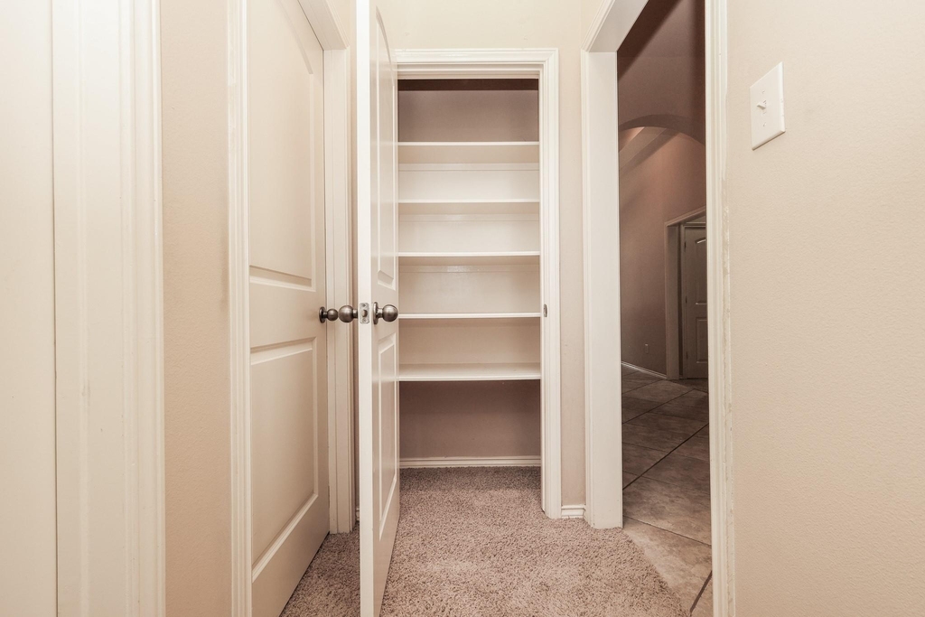 2919 Chalet Knolls Lane - Photo 40