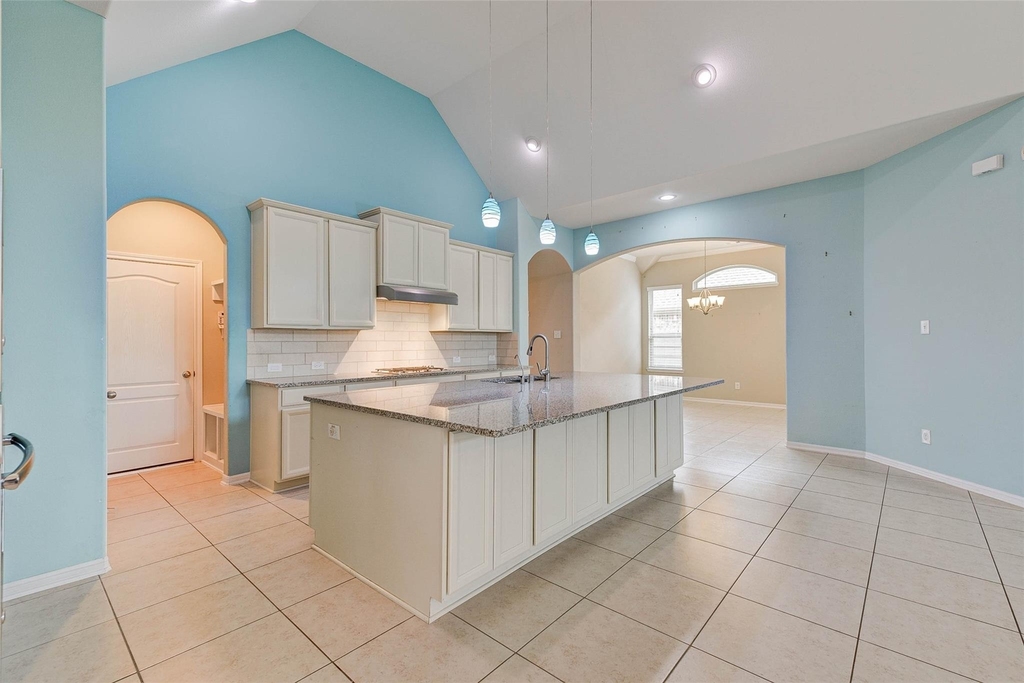 2603 Deerwood Heights Lane - Photo 6