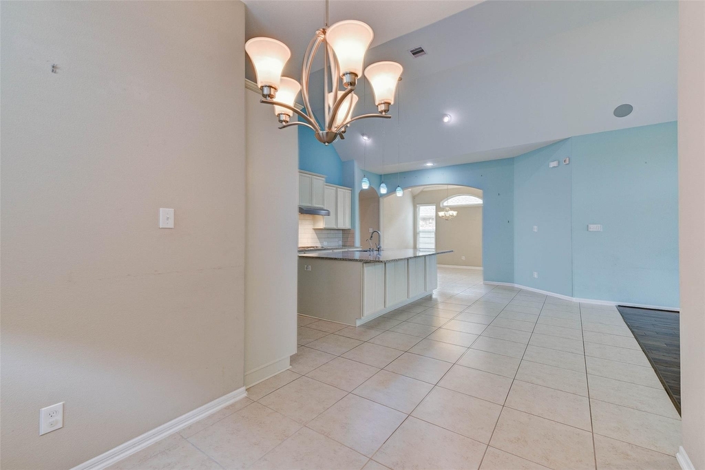 2603 Deerwood Heights Lane - Photo 2