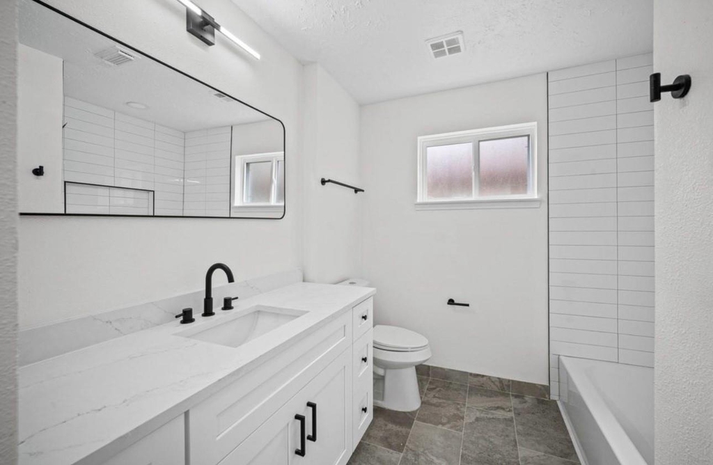 10935 Silkwood Drive - Photo 11