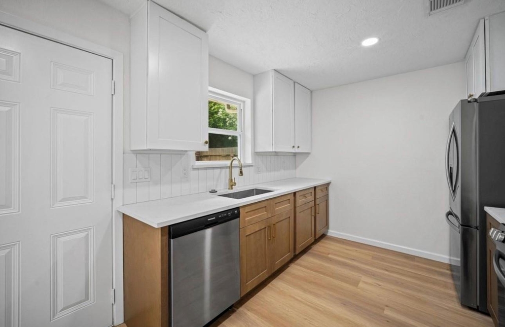 10935 Silkwood Drive - Photo 5