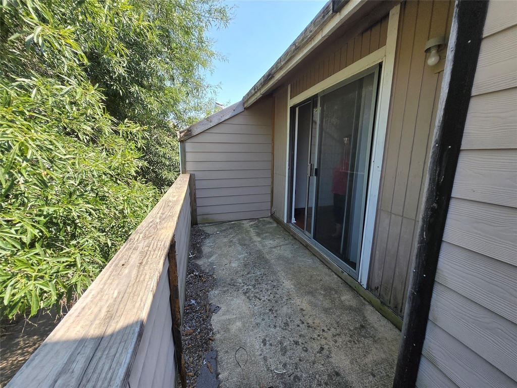 8323 Wilcrest Drive - Photo 15