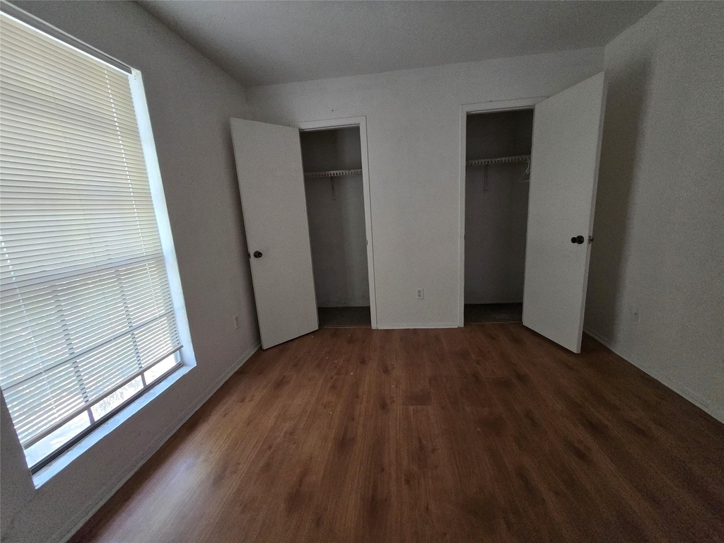 8323 Wilcrest Drive - Photo 8