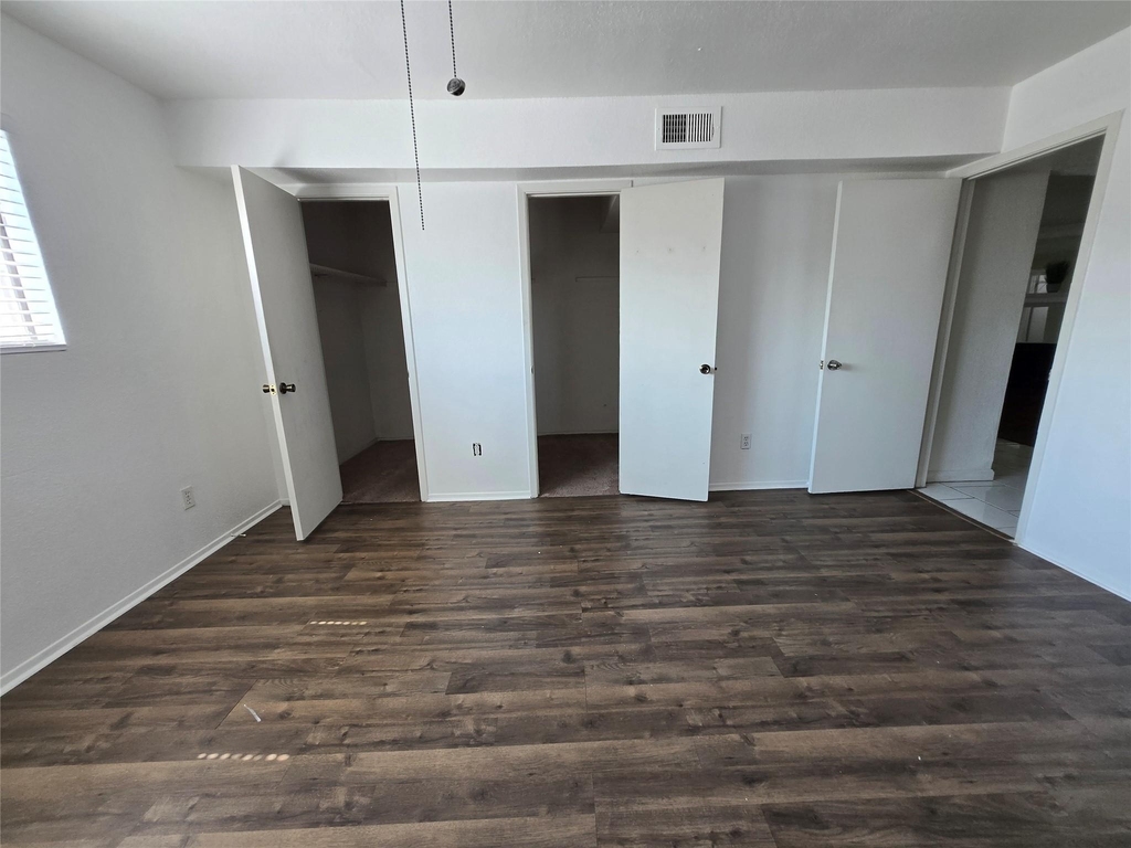 8323 Wilcrest Drive - Photo 11