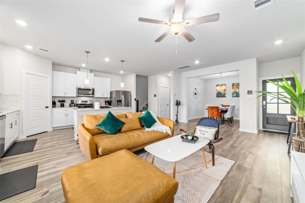 14843 Silent Gulf Ave - Photo 1