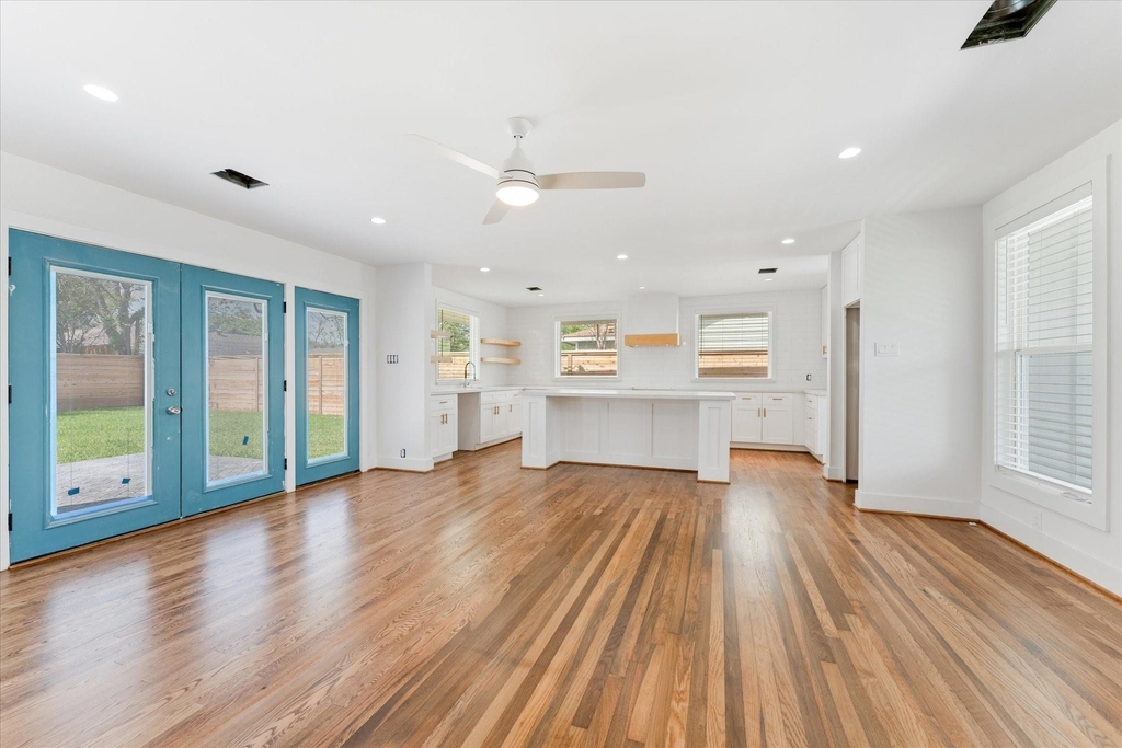 1845 Huge Oaks Street - Photo 12