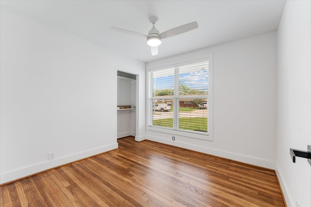 1845 Huge Oaks Street - Photo 21