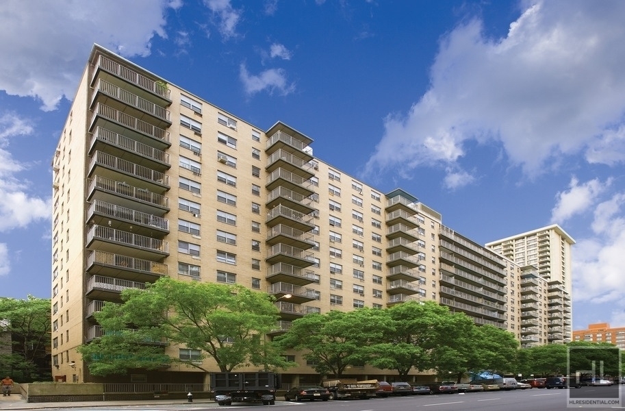 West 97th Street - Photo 0
