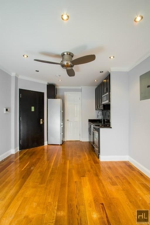 West 53rd Street - Photo 2