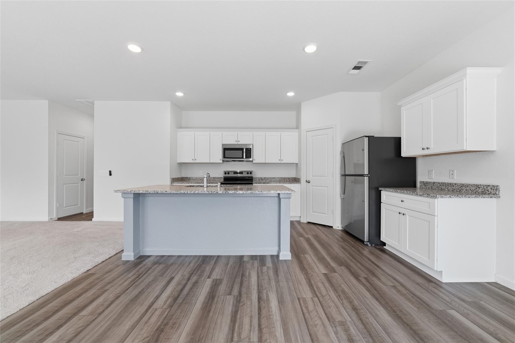 9228 Boulder Boulevard - Photo 4