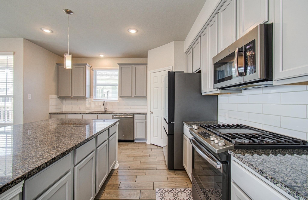 1705 Bayway Drive - Photo 22