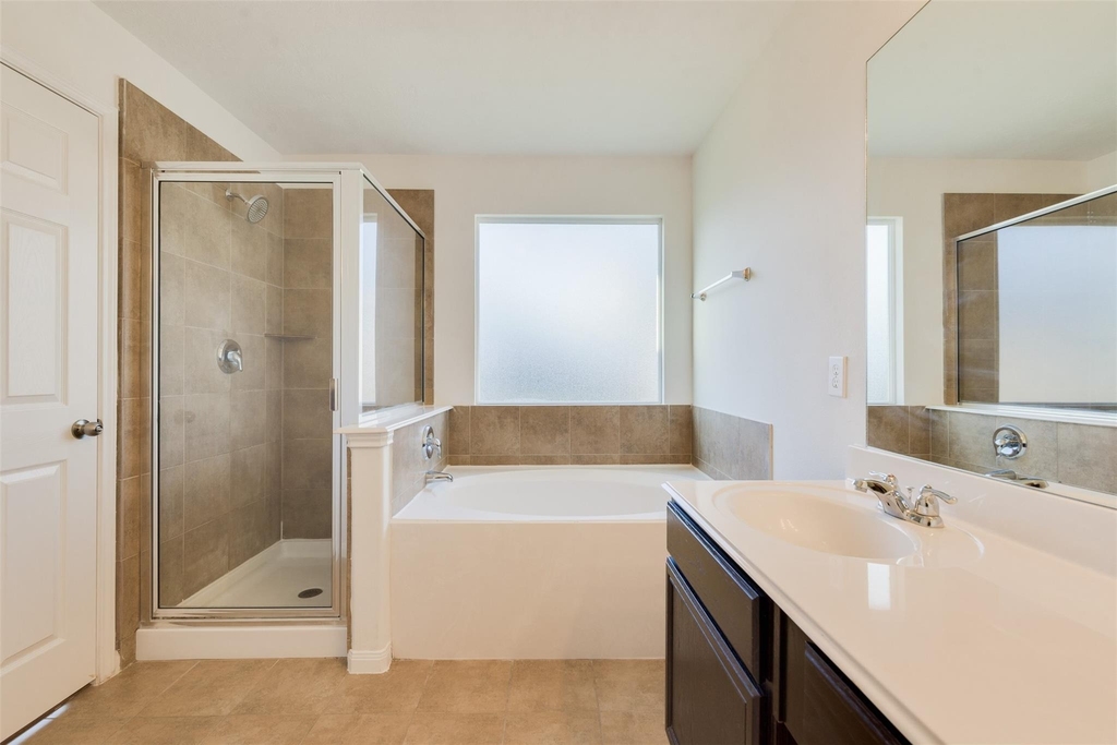 3426 Lily Ranch Drive - Photo 2