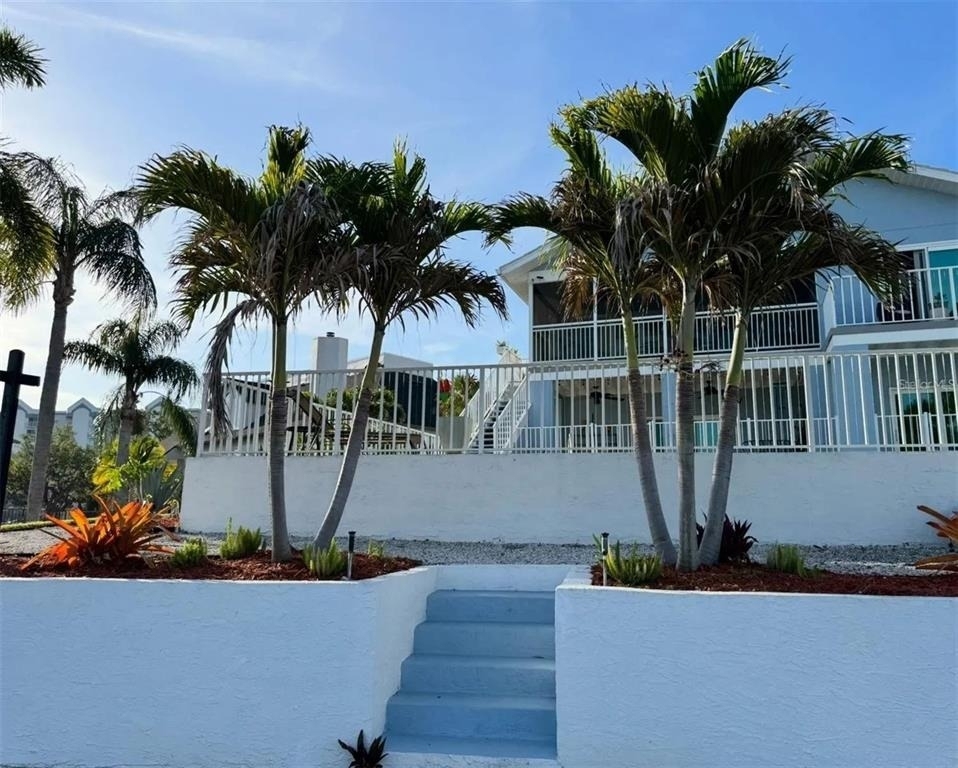 6029 Bayway Court - Photo 4