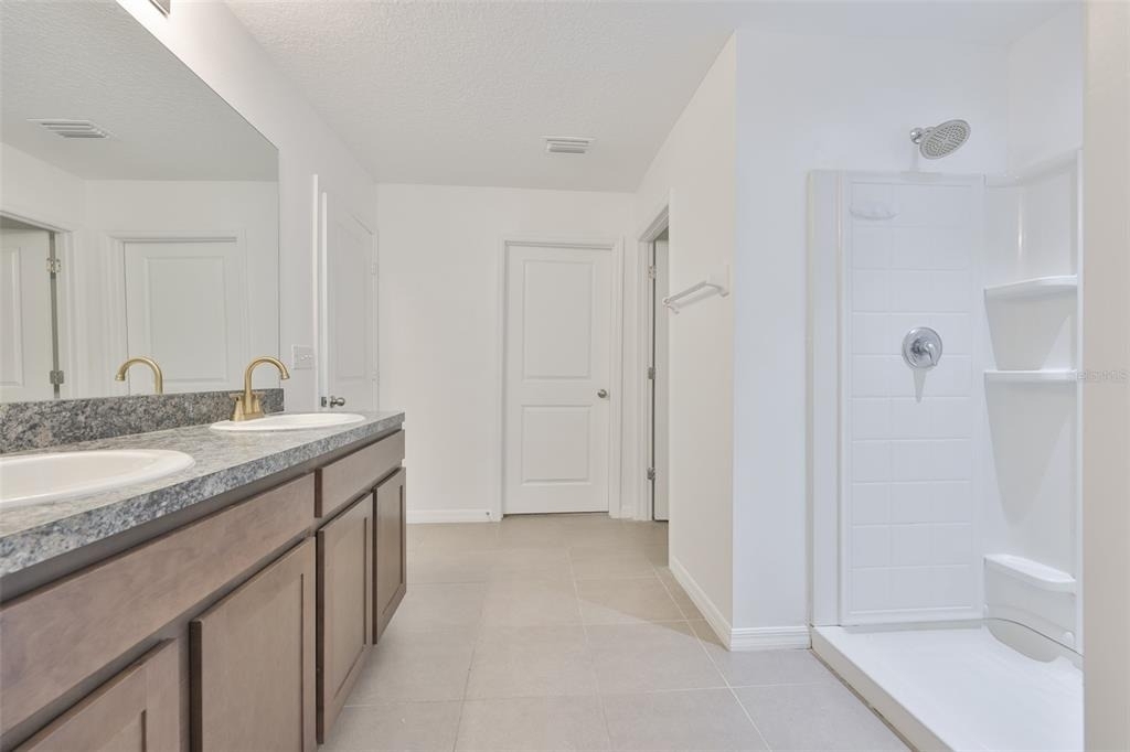 5461 Magdalene Way - Photo 11