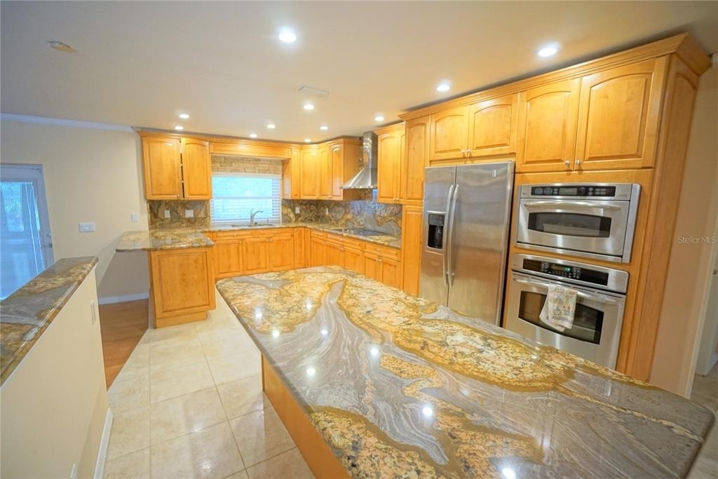 15903 Dover Cliffe Drive - Photo 3