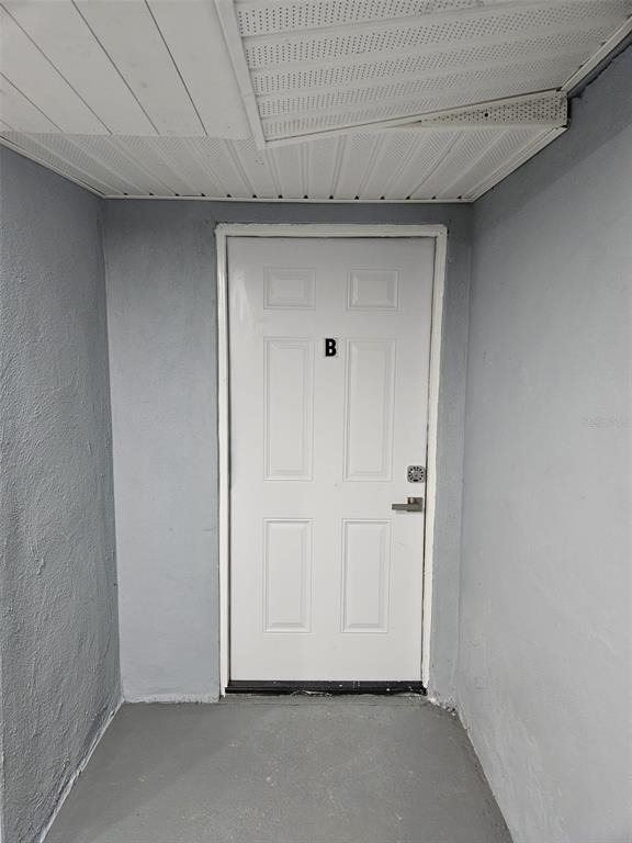 1953 W Skyline Dr - Photo 1