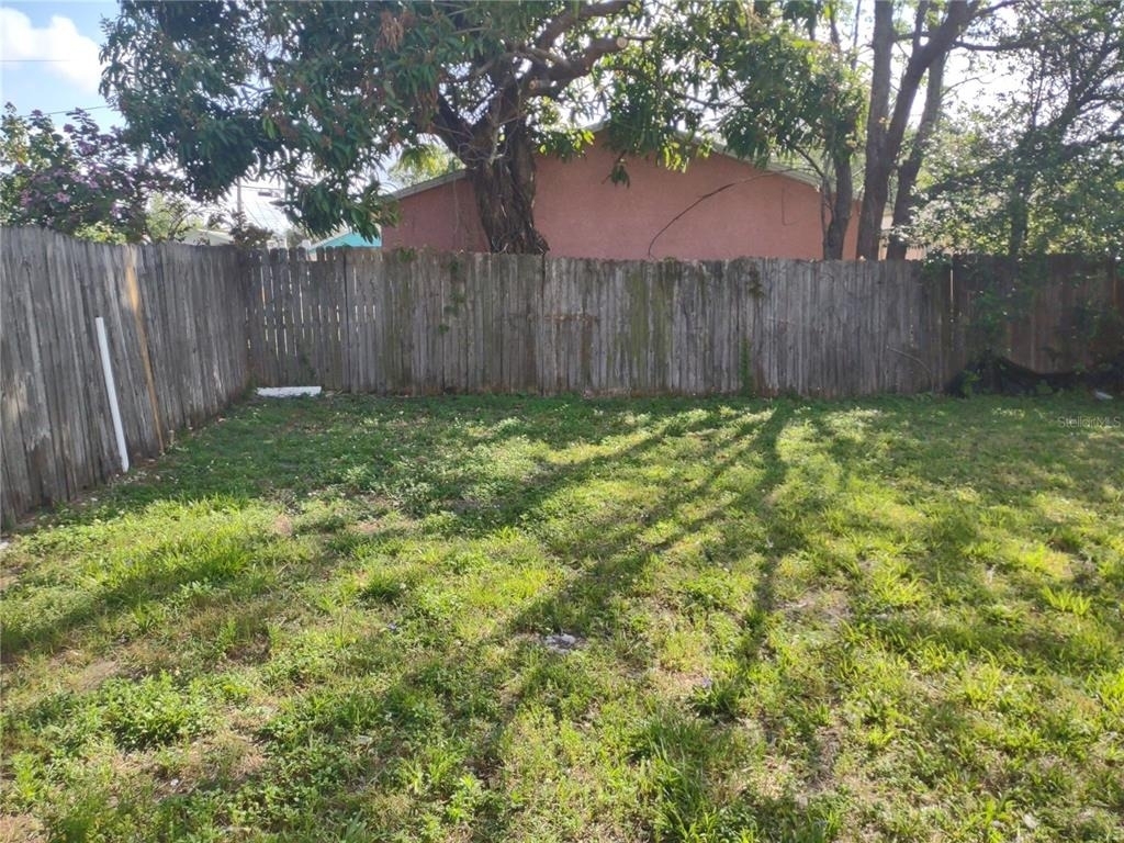 1407 Monroe Avenue - Photo 8