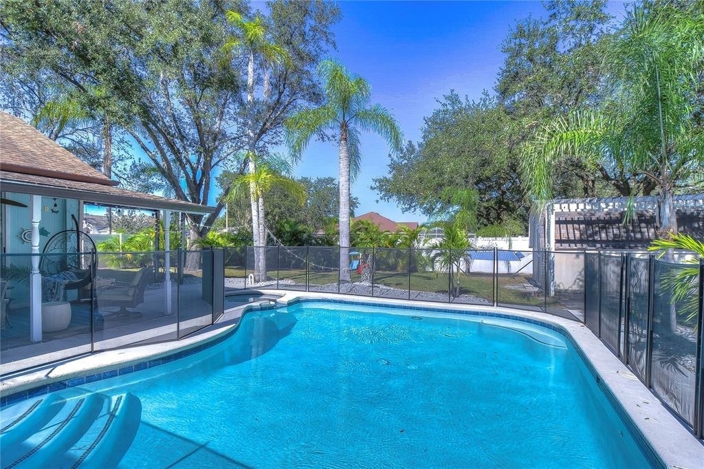 9502 Sunnyoak Drive - Photo 16