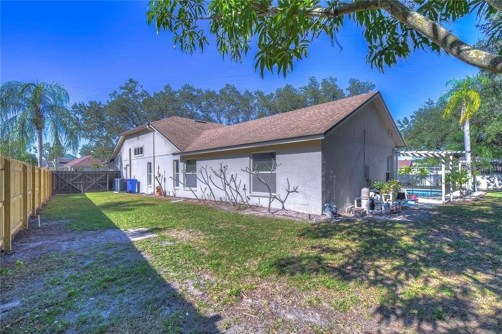 9502 Sunnyoak Drive - Photo 38