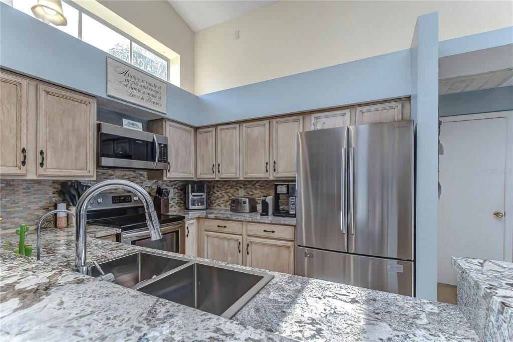 9502 Sunnyoak Drive - Photo 7