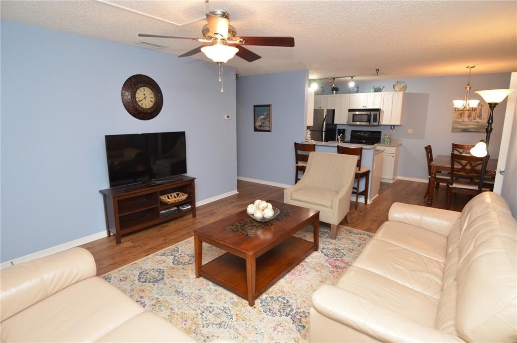 10263 Gandy Boulevard N - Photo 13