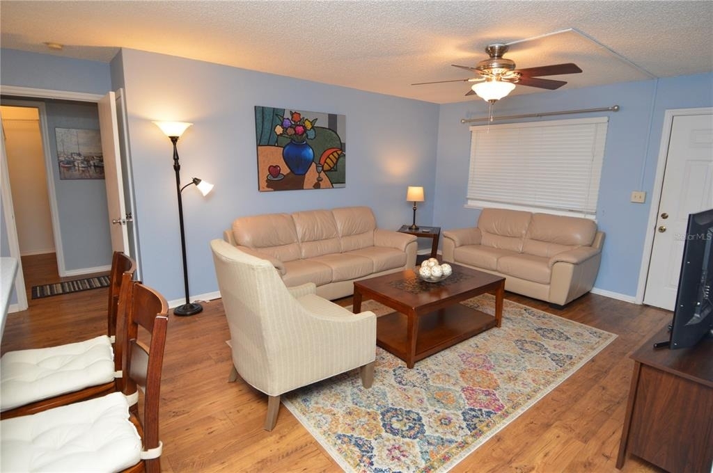 10263 Gandy Boulevard N - Photo 19