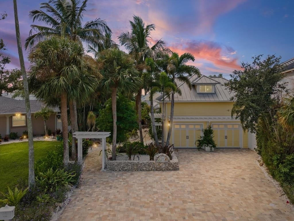 1828 Venetian Point Drive - Photo 1