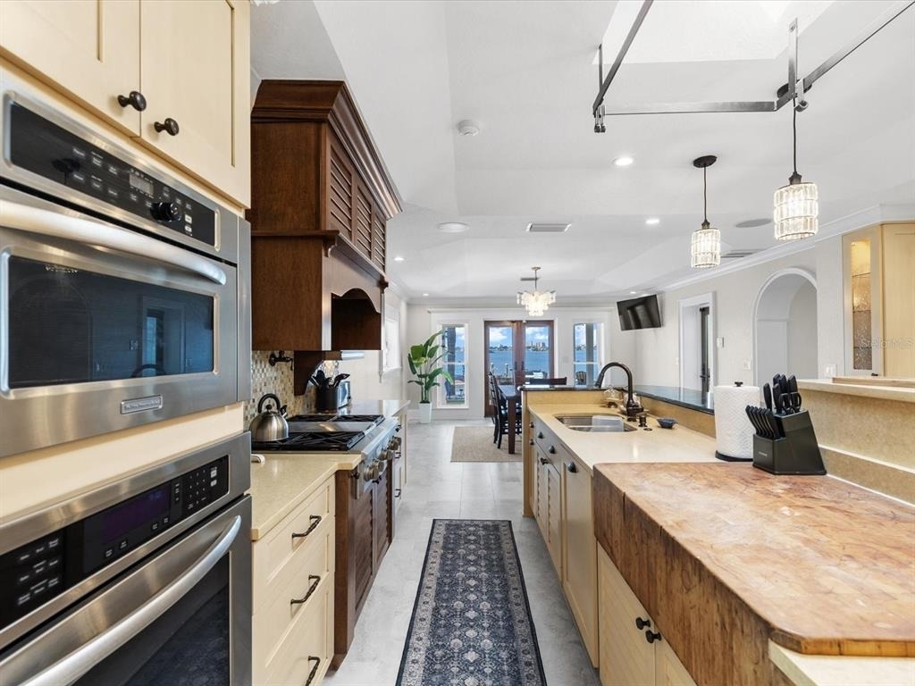 1828 Venetian Point Drive - Photo 16