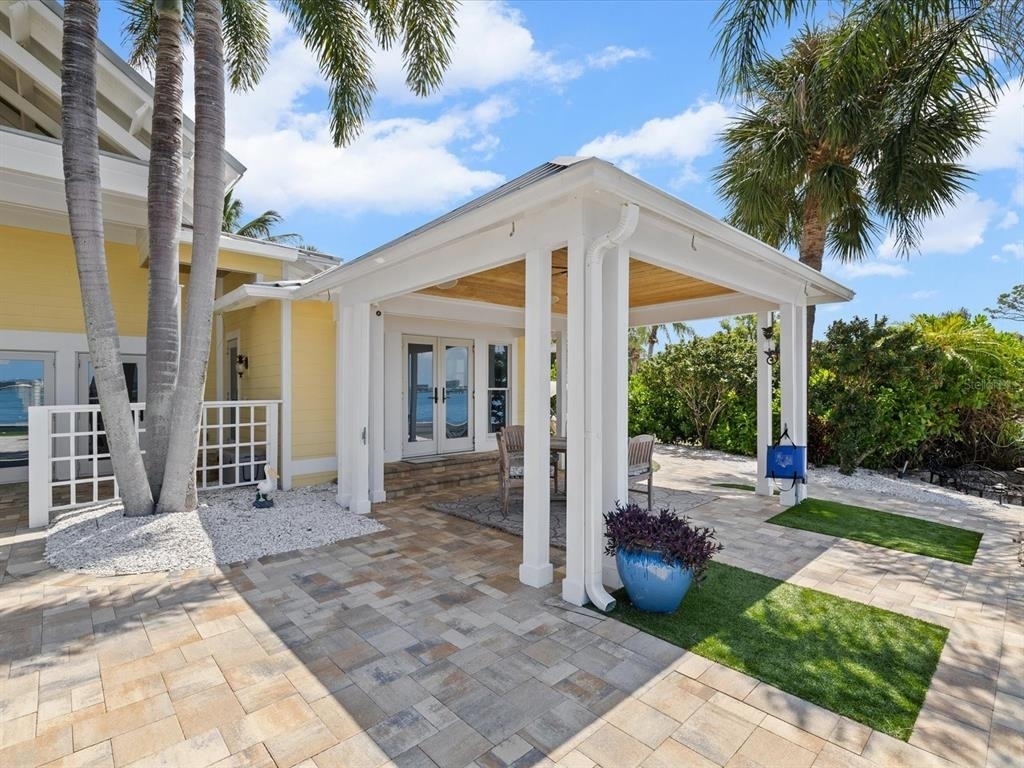 1828 Venetian Point Drive - Photo 63