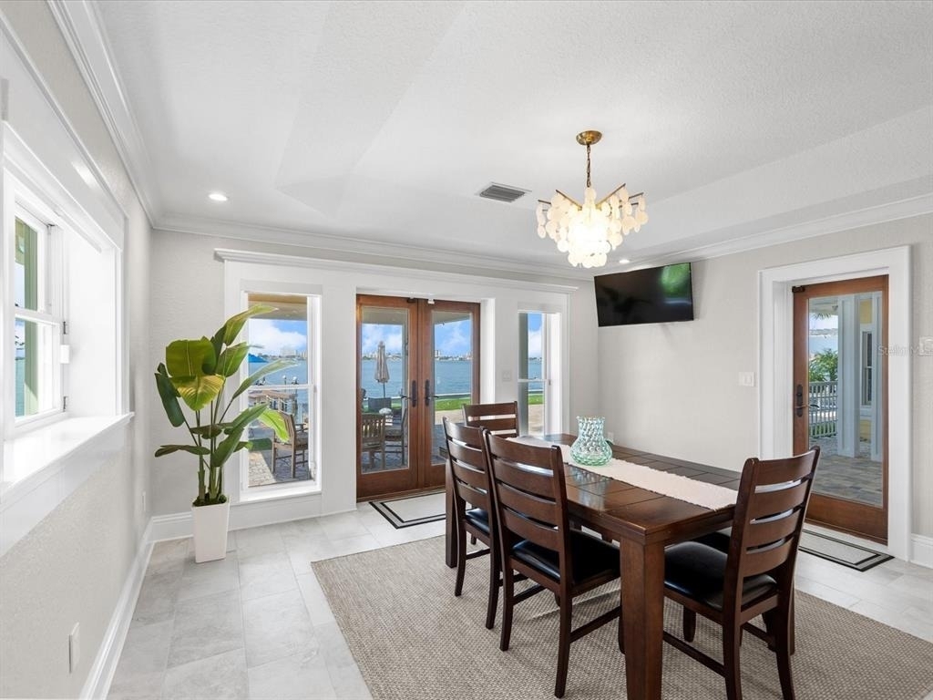 1828 Venetian Point Drive - Photo 18